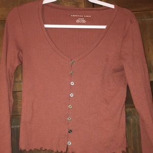 Long sleeve crop top